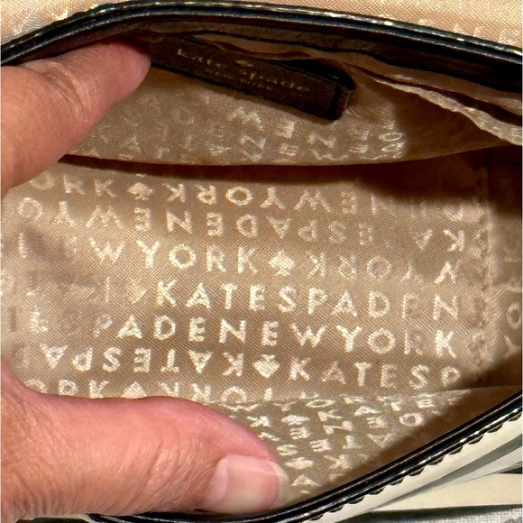 Kate Spade Small Purse - Picture 8 of 11